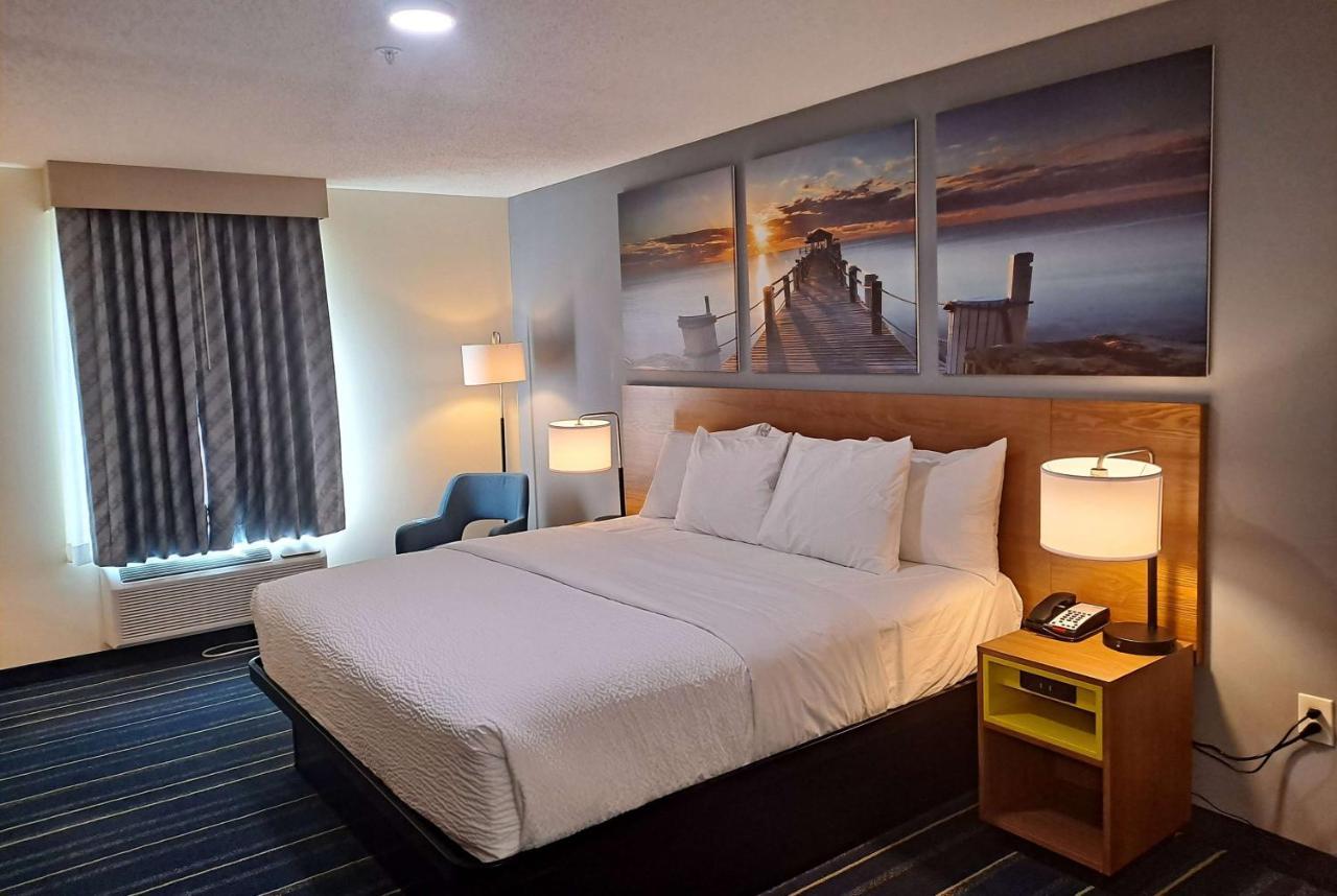 Days Inn By Wyndham Grayson Экстерьер фото
